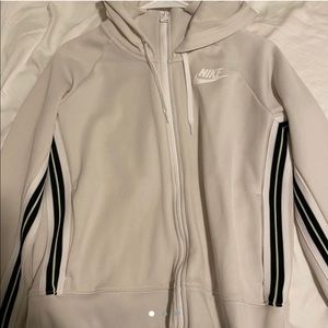 NIKE ZIP UP